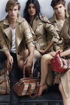 Burberry Spring_Summer 2014 Campaign (strictly on embargo until Tuesday 17 December 2023).jpg