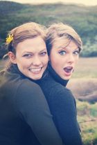 karlie and taylor.JPG