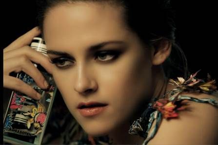 kristen stewart balenciaga.jpg kristen stewart balenciaga.jpg